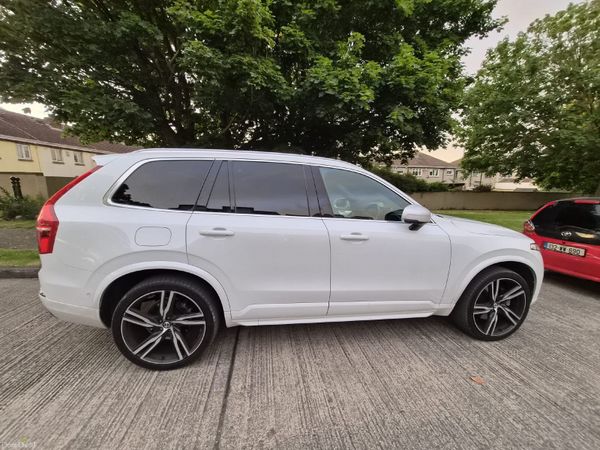 Volvo XC90 SUV, Petrol Plug-in Hybrid, 2016, White