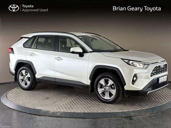 Toyota RAV4 SUV, Petrol Hybrid, 2022, White