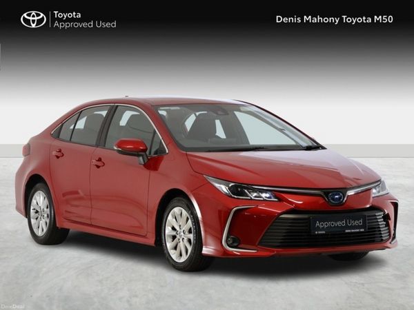 Toyota Corolla Saloon, Petrol Hybrid, 2021, Red