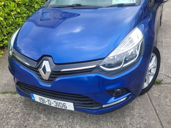 Renault Clio Hatchback, Petrol, 2019, Blue