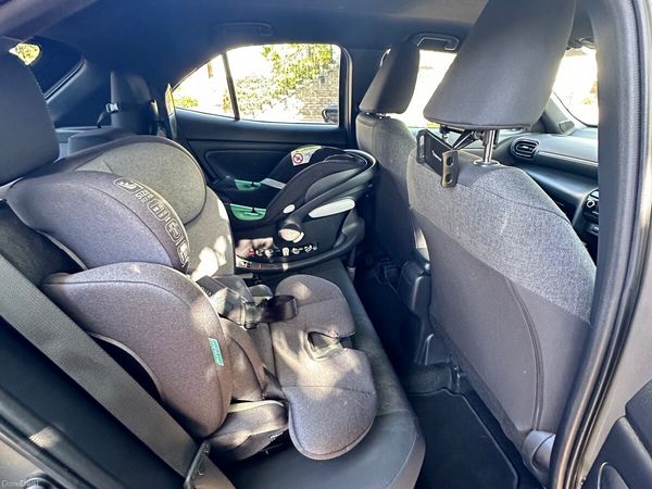 Toyota Yaris Cross Hatchback, Petrol Hybrid, 2023, Green