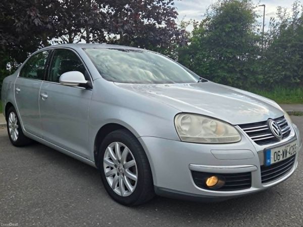 Volkswagen Jetta Saloon, Petrol, 2006, Silver