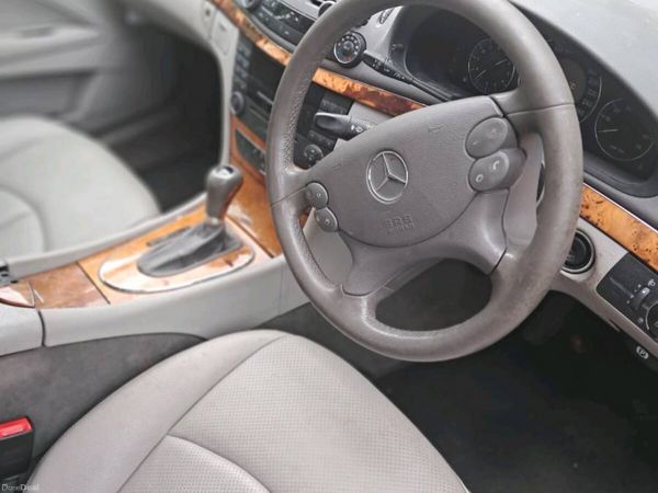 Mercedes-Benz E-Class Saloon, Petrol, 2008, Silver