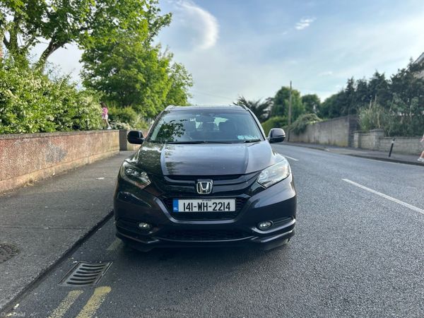 Honda Vezel MPV, Petrol Hybrid, 2014, Purple