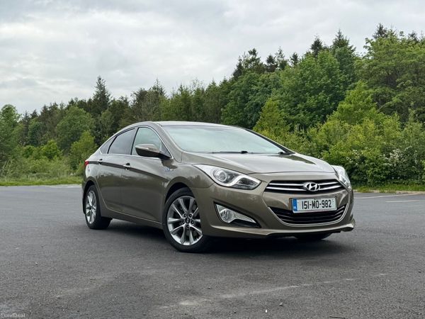 Hyundai i40 Saloon, Diesel, 2015, Beige