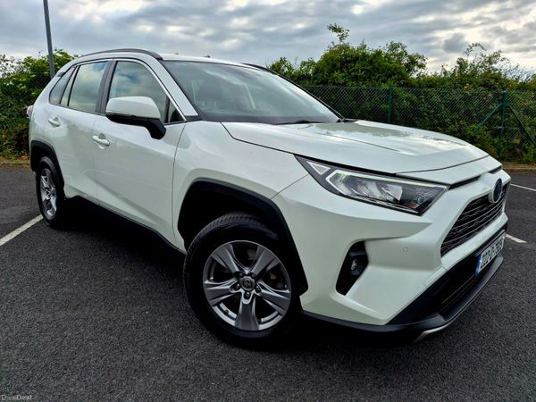 Toyota RAV4 SUV, Petrol Hybrid, 2022, White