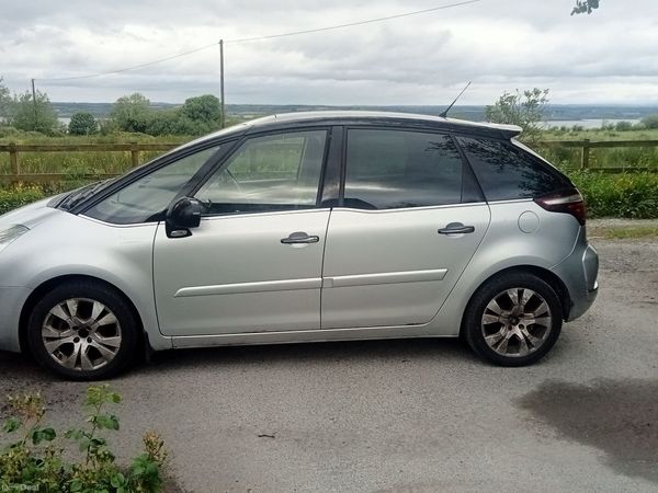 Citroen C4 Hatchback, Diesel, 2013, Silver