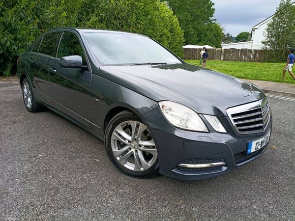 Mercedes-Benz E-Class Saloon, Diesel, 2012, Grey