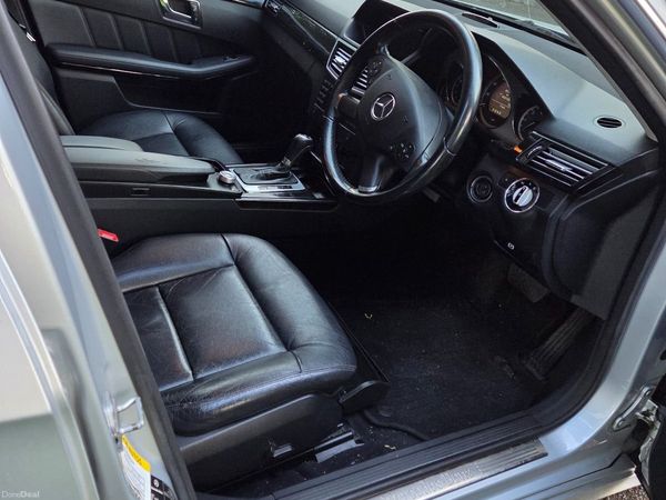 Mercedes-Benz E-Class Estate, Diesel, 2010, Silver