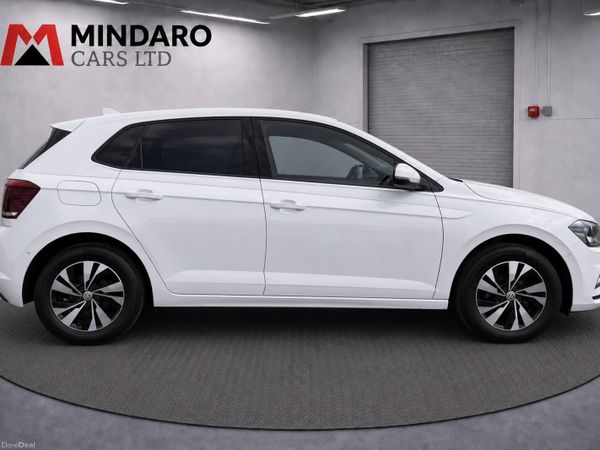 Volkswagen Polo Hatchback, Petrol, 2018, White