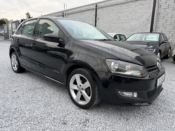 Volkswagen Polo Hatchback, Petrol, 2013, Black