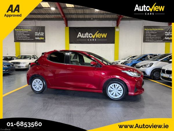 Toyota Yaris Hatchback, Petrol Hybrid, 2021, Red