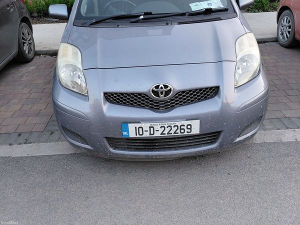 Toyota Yaris Hatchback, Petrol, 2010, Blue