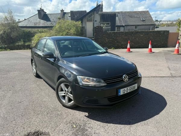 Volkswagen Jetta Saloon, Diesel, 2012, Black