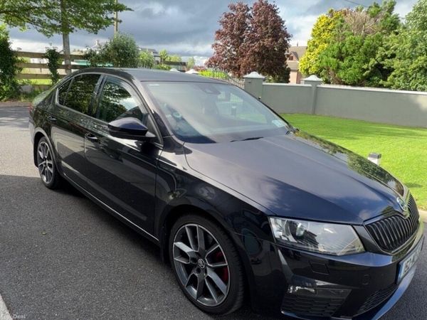 Skoda Octavia Hatchback, Diesel, 2015, Black