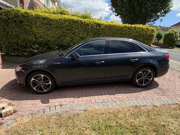 Audi A4 Saloon, Diesel, 2018, Blue