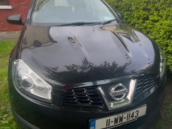 Nissan Qashqai Hatchback, Diesel, 2011, Black