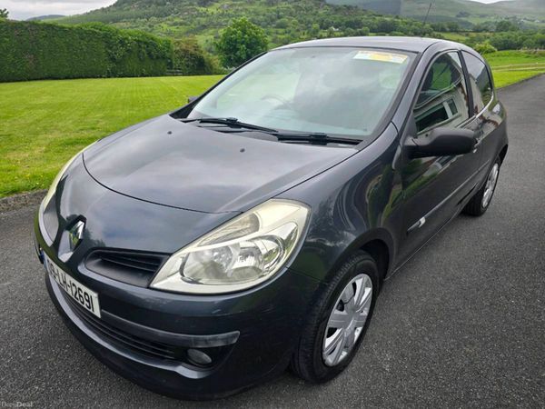 Renault Clio Hatchback, Petrol, 2009, Grey
