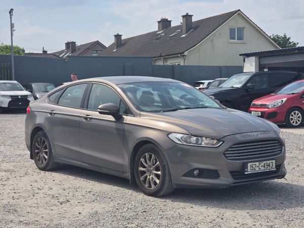 Ford Mondeo Hatchback, Diesel, 2015, Brown