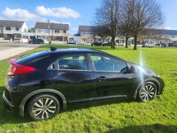 Honda Civic Hatchback, Diesel, 2013, Black