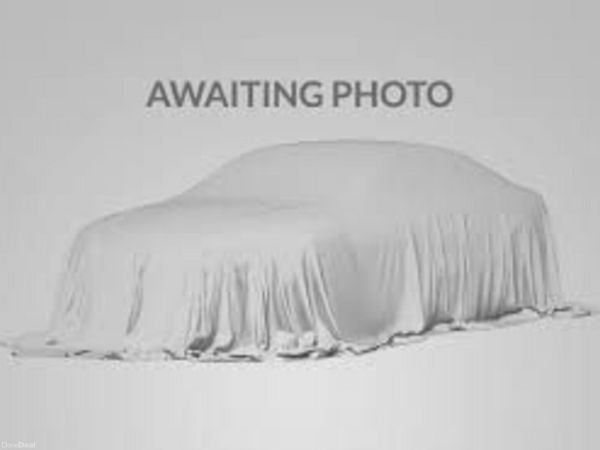 Toyota Avensis Saloon, Diesel, 2017, White