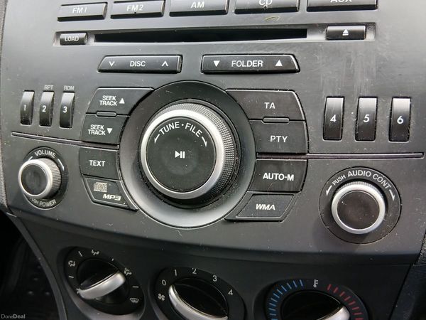 Mazda Mazda3 Saloon, Diesel, 2013, Grey