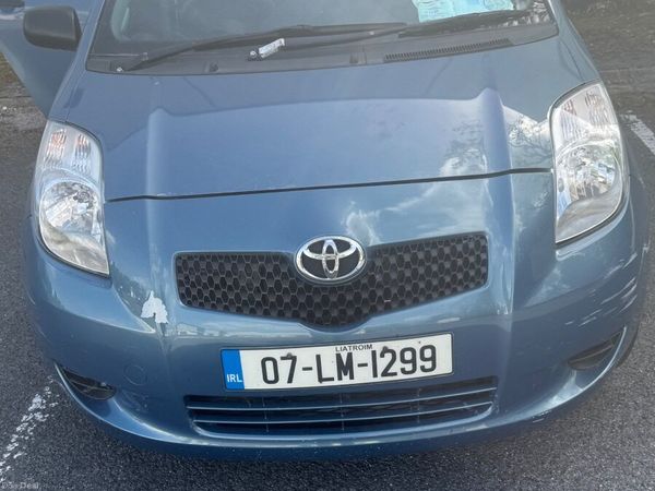 Toyota Yaris Hatchback, Petrol, 2007, Blue