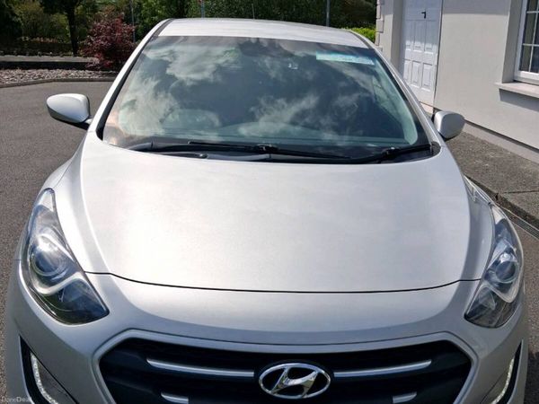 Hyundai i30 Hatchback, Diesel, 2016, Silver