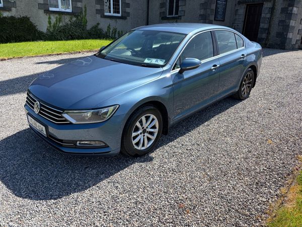 Volkswagen Passat Saloon, Diesel, 2015, Blue