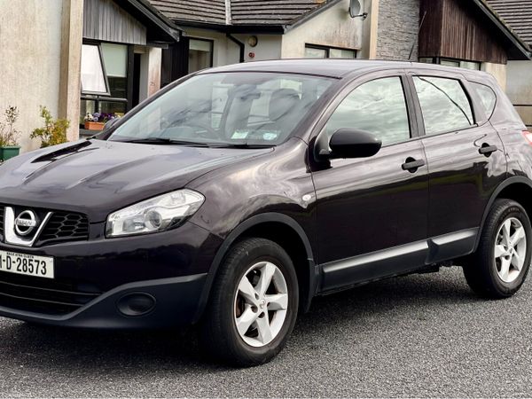 Nissan Qashqai Hatchback, Diesel, 2011, Black