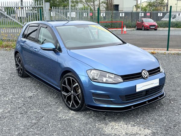 Volkswagen Golf Hatchback, Petrol, 2016, Blue