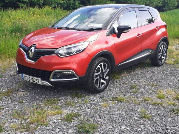 Renault Captur Hatchback, Diesel, 2017, Red