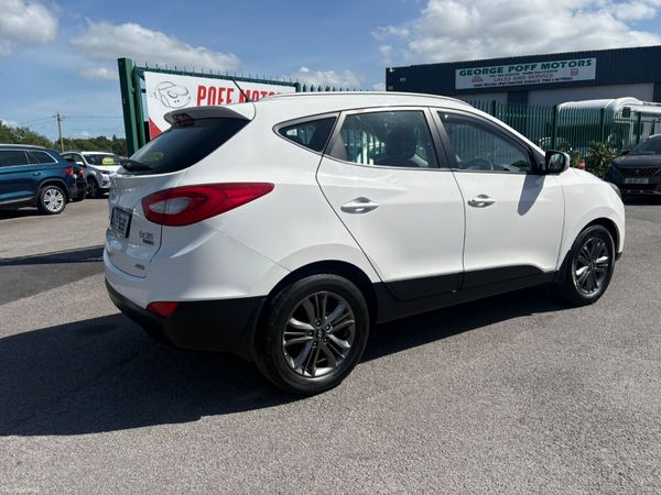 Hyundai ix35 SUV, Diesel, 2015, White