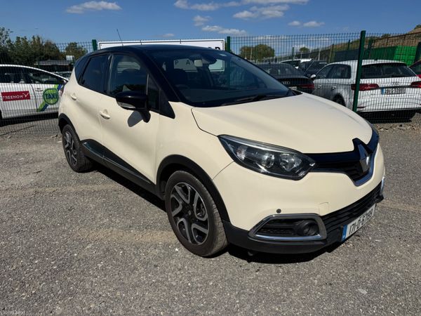 Renault Captur Hatchback, Petrol, 2017, Beige