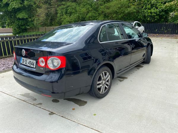 Volkswagen Jetta Saloon, Diesel, 2008, Black