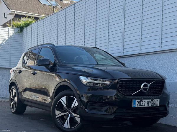 Volvo XC40 SUV, Petrol Plug-in Hybrid, 2022, Black