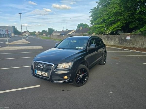 Audi Q5 SUV, Diesel, 2010, Black