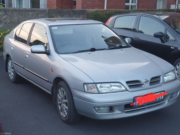 Nissan Primera Hatchback, Petrol, 1998, Grey