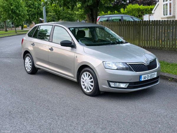Skoda Rapid Hatchback, Diesel, 2014, Beige