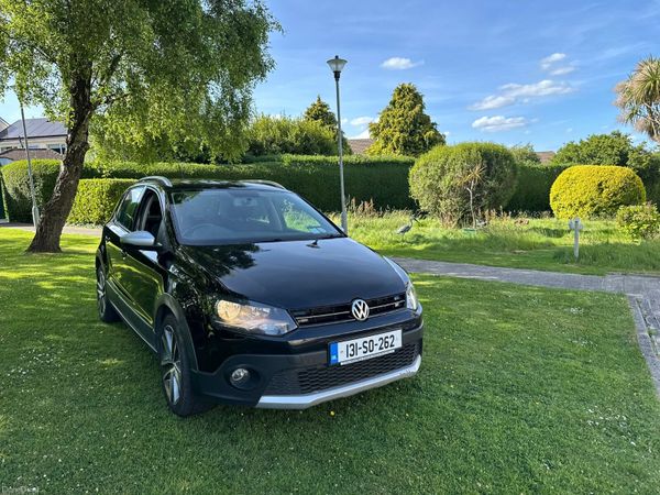 Volkswagen Polo Hatchback, Diesel, 2013, Black