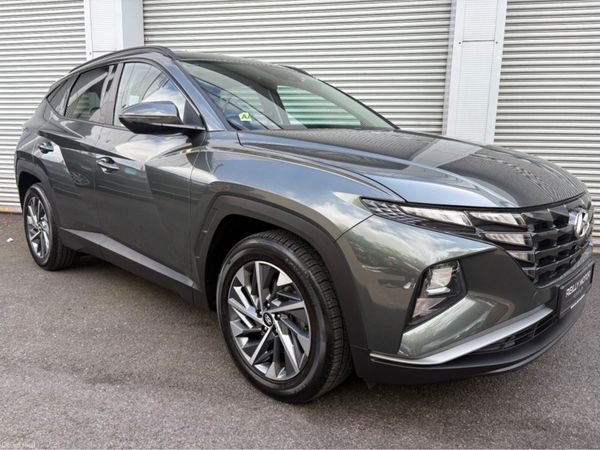 Hyundai Tucson MPV, Diesel, 2022, Grey