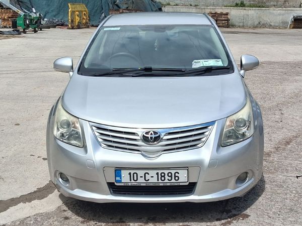Toyota Avensis Saloon, Diesel, 2010, Silver