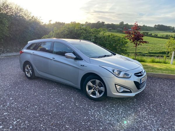 Hyundai i40 Estate, Diesel, 2013, Silver
