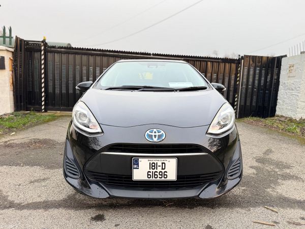 Toyota Aqua Hatchback, Petrol Hybrid, 2018, Black