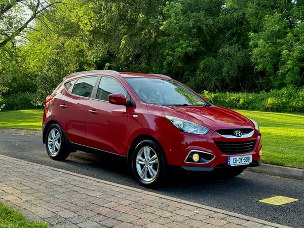 Hyundai ix35 SUV, Diesel, 2013, Red
