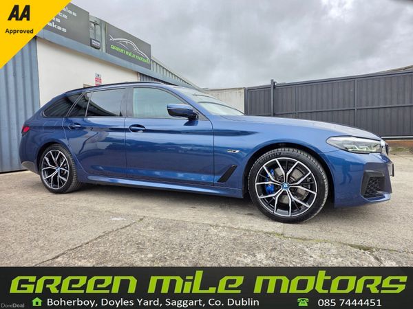 BMW 5-Series Estate/Jeep, Petrol Plug-in Hybrid, 2023, Blue