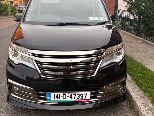Nissan Serena MPV, Petrol Hybrid, 2014, Black