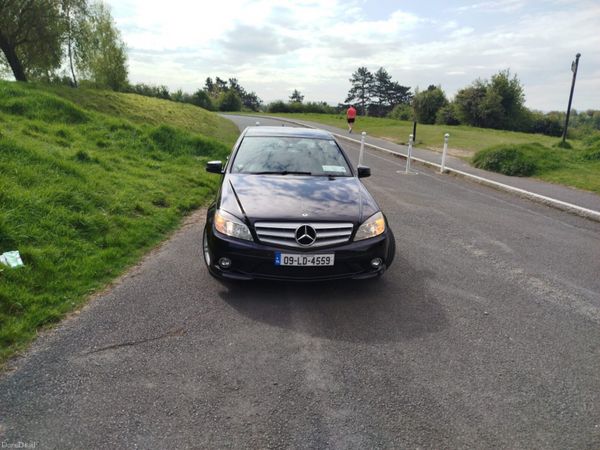 Mercedes-Benz C-Class Saloon, Diesel, 2009, Black