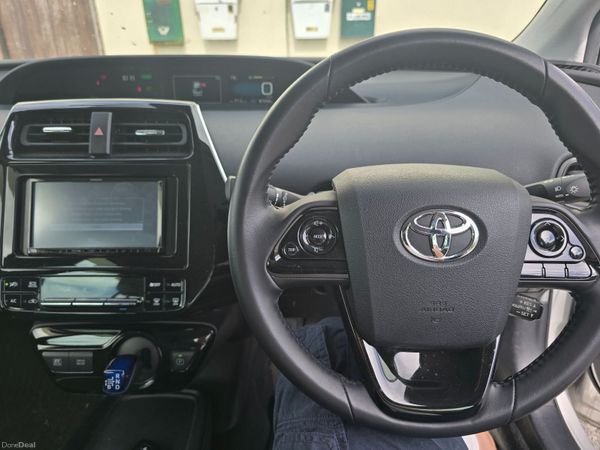 Toyota Prius Hatchback, Petrol Hybrid, 2020, Silver