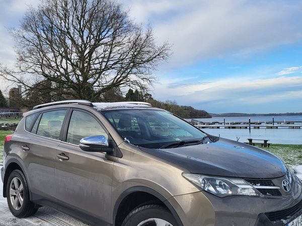 Toyota RAV4 SUV, Diesel, 2015, Bronze